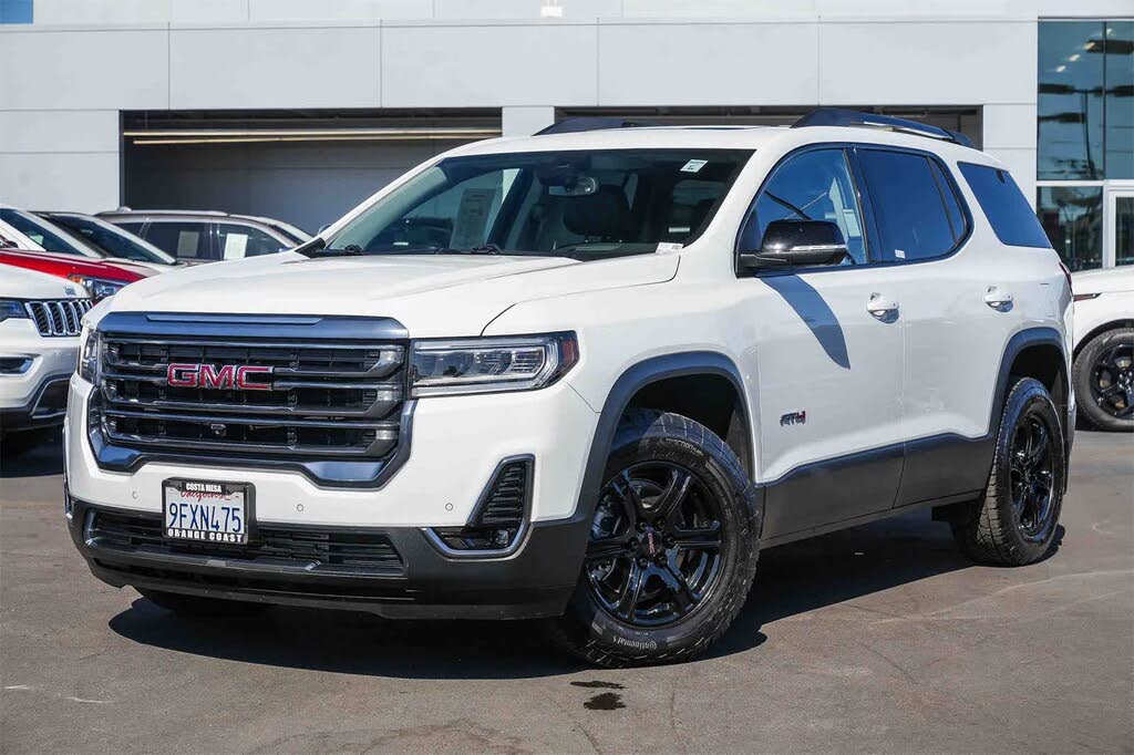 2023 GMC Acadia AT4 AWD