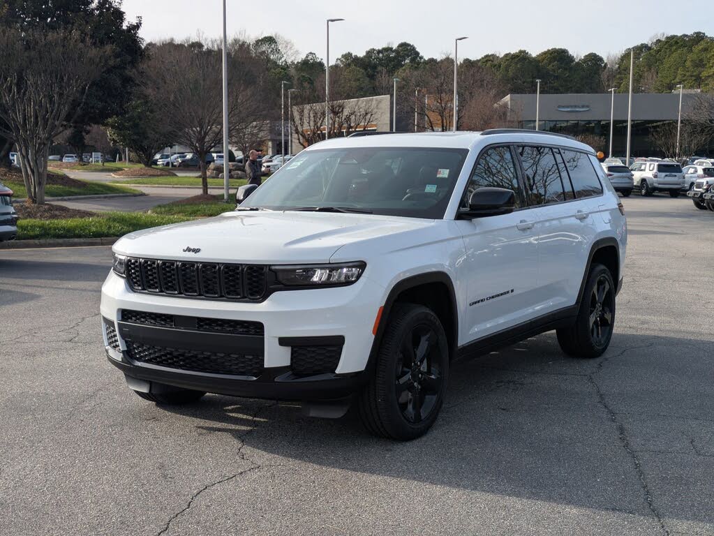 2025 Jeep Grand Cherokee L Altitude X 4WD