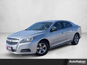 Chevrolet Malibu LS FWD