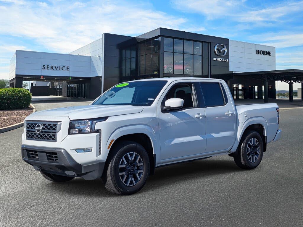 2023 Nissan Frontier SV Crew Cab RWD