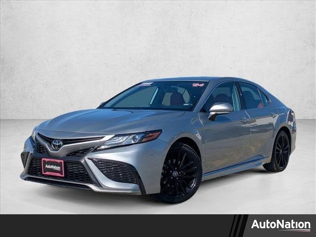 2024 Toyota Camry XSE FWD