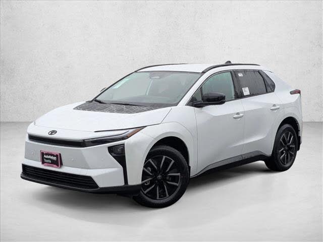 2026 Toyota bZ XLE Plus FWD