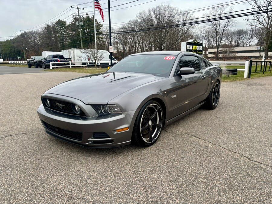 2013 Ford Mustang GT Premium Coupe RWD