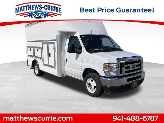 2025 Ford E-Series Chassis E-350 SD Cutaway SB DRW RWD