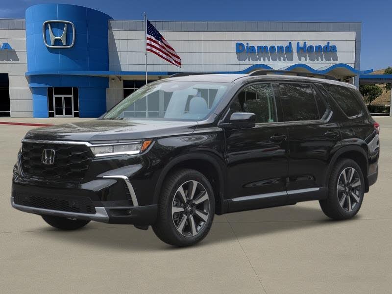 2025 Honda Pilot Touring FWD