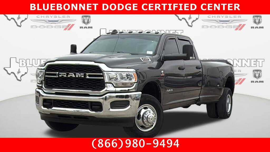 2022 RAM 3500 Tradesman Crew Cab LB DRW 4WD