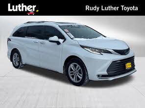 Toyota Sienna Limited 7-Passenger FWD