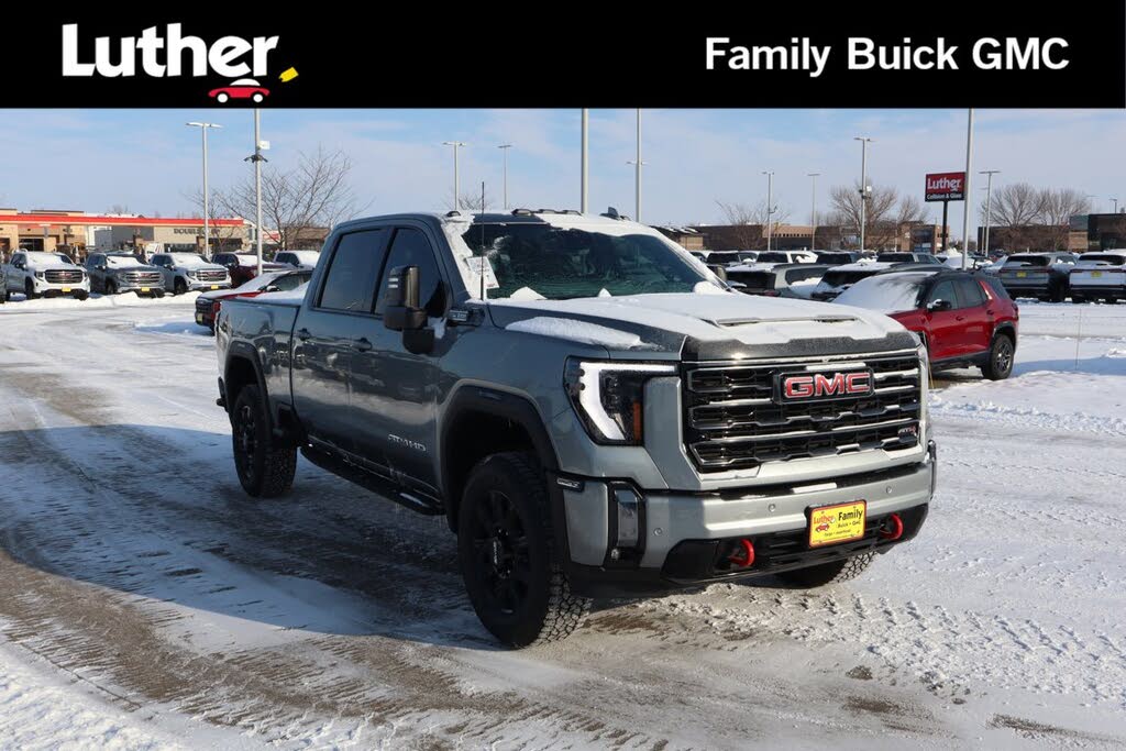 2024 GMC Sierra 2500HD AT4 Crew Cab 4WD