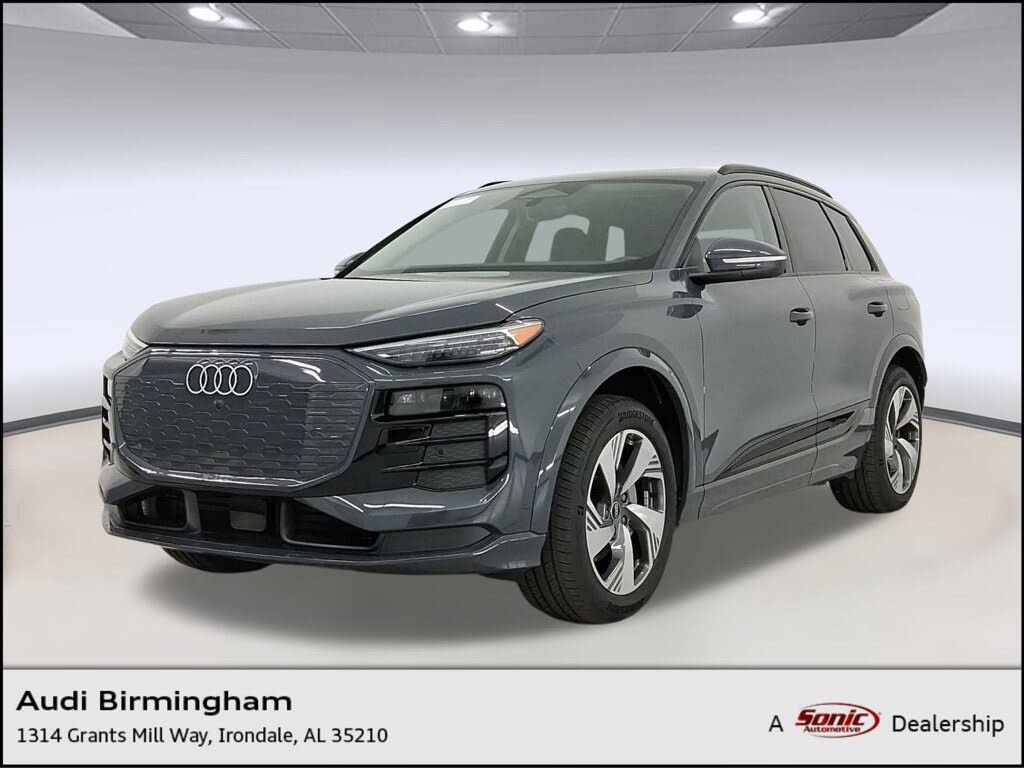 2025 Audi Q6 e-tron quattro Premium Plus