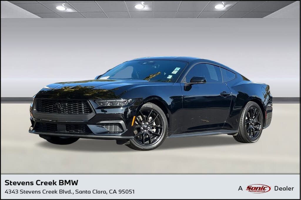 2025 Ford Mustang EcoBoost Fastback RWD