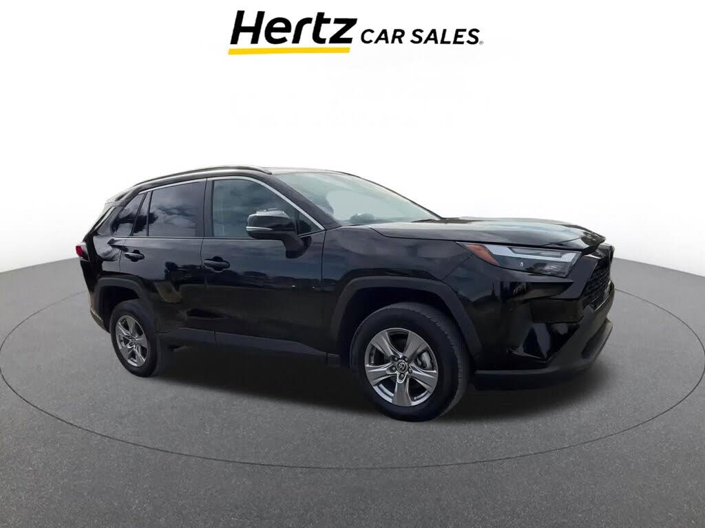 2025 Toyota RAV4 XLE FWD