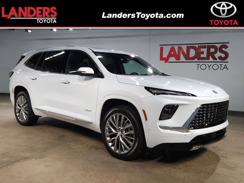 2026 Buick Enclave Avenir FWD