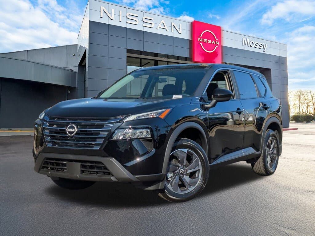 2026 Nissan Rogue SV FWD