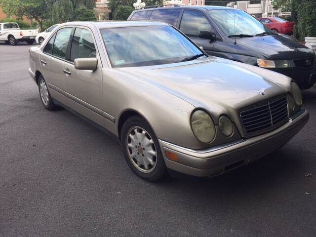 1996 Mercedes-Benz E-Class E 300D Diesel