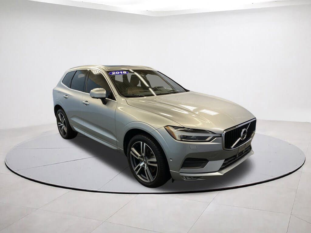 2018 Volvo XC60 T6 Momentum AWD