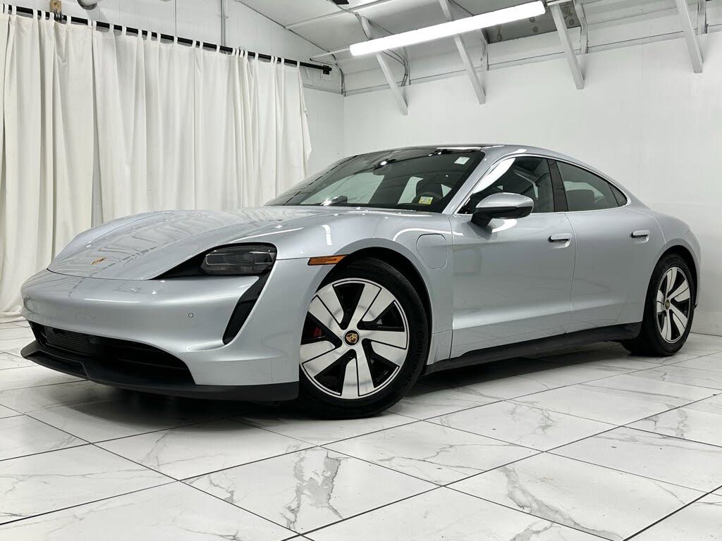 2022 Porsche Taycan 4S Sedan AWD