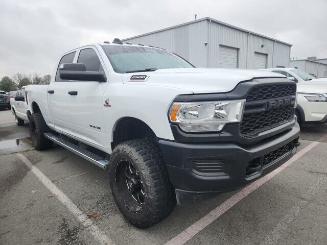2022 RAM 2500 Tradesman Crew Cab 4WD