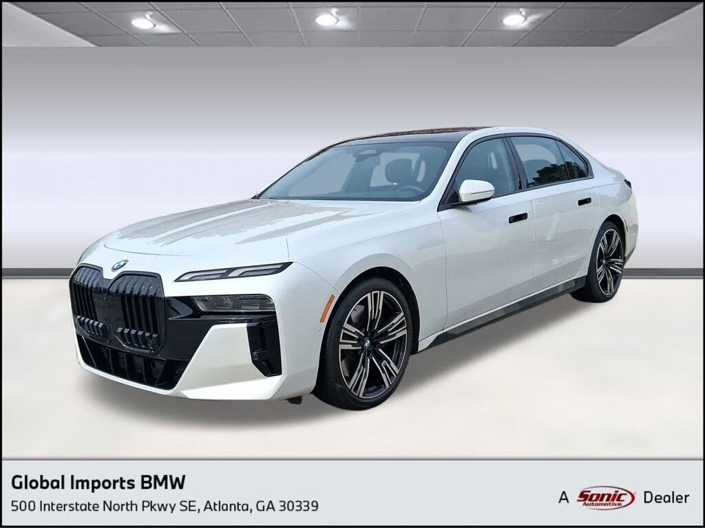 2023 BMW 7 Series 740i RWD