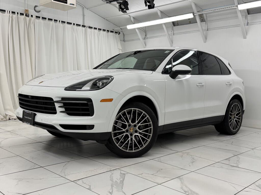 2023 Porsche Cayenne Platinum Edition AWD