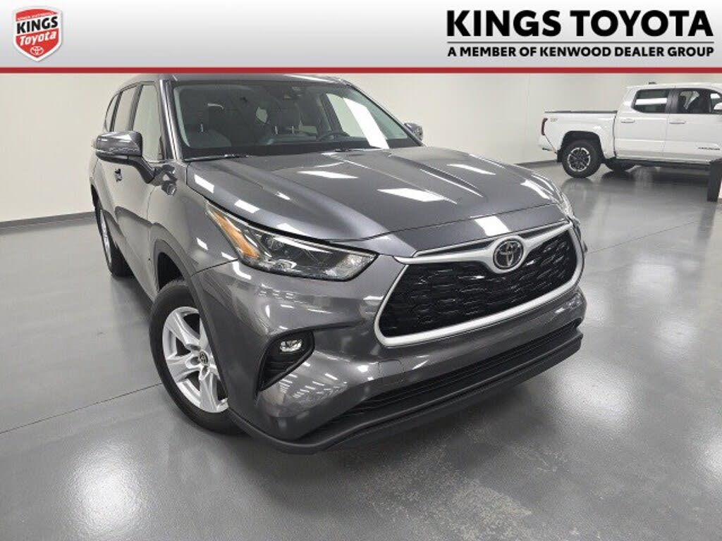 2023 Toyota Highlander LE AWD