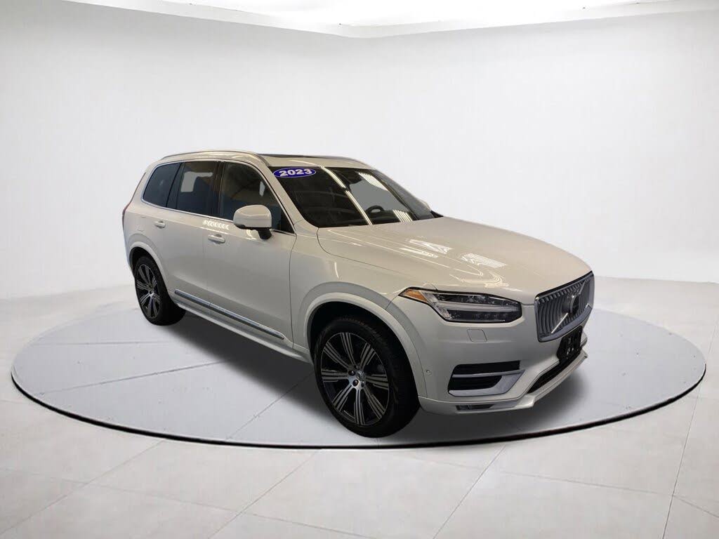 2023 Volvo XC90 B6 Ultimate Bright Theme 6-Passenger AWD