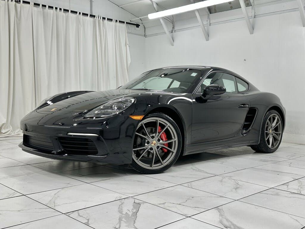2024 Porsche 718 Cayman S RWD