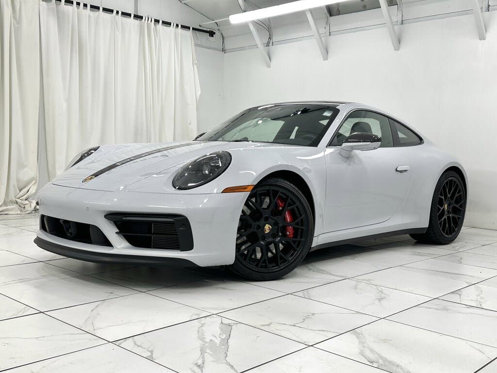 2024 Porsche 911 Carrera GTS Coupe RWD