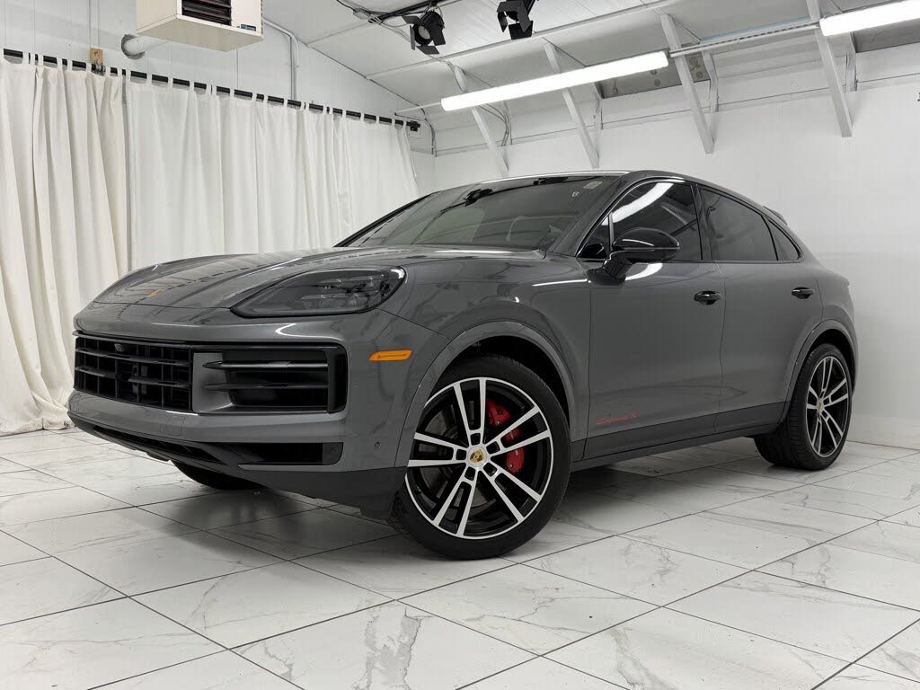 2024 Porsche Cayenne Coupe S AWD