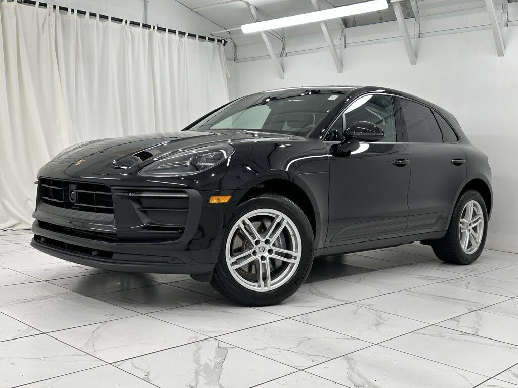 2024 Porsche Macan AWD