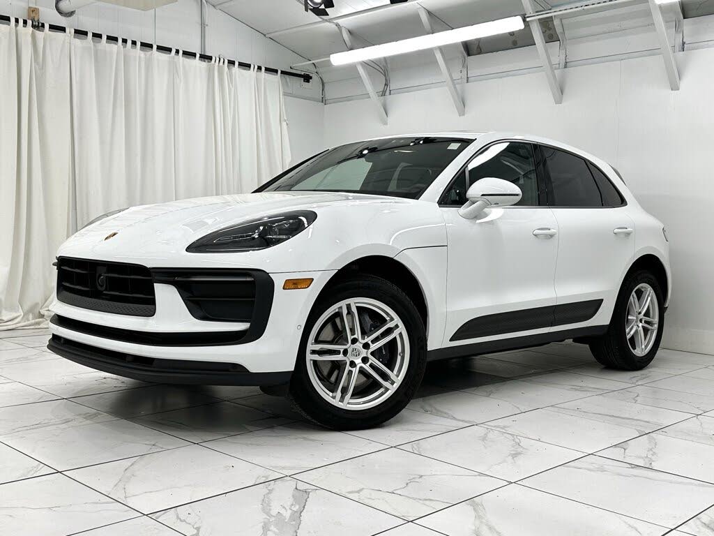 2024 Porsche Macan AWD
