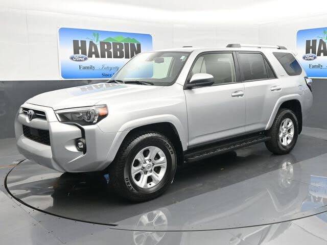 2024 Toyota 4Runner SR5 4WD