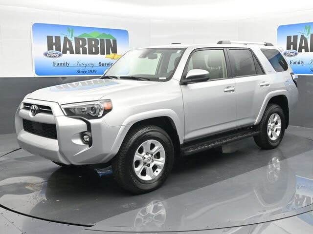 2024 Toyota 4Runner SR5 4WD