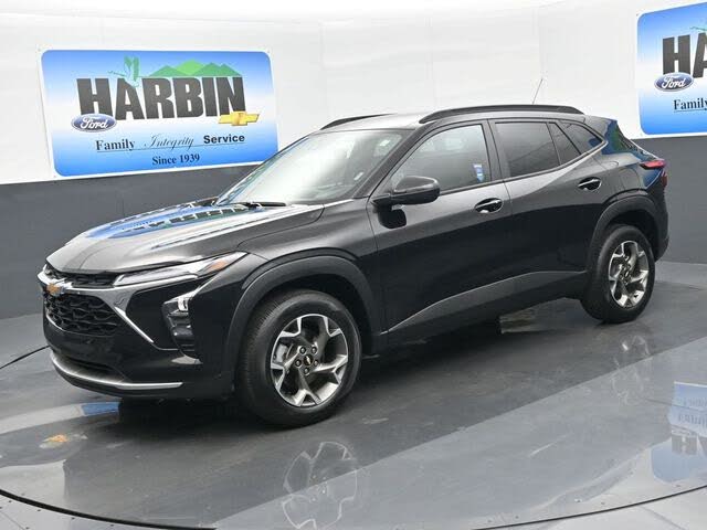 2025 Chevrolet Trax LT FWD