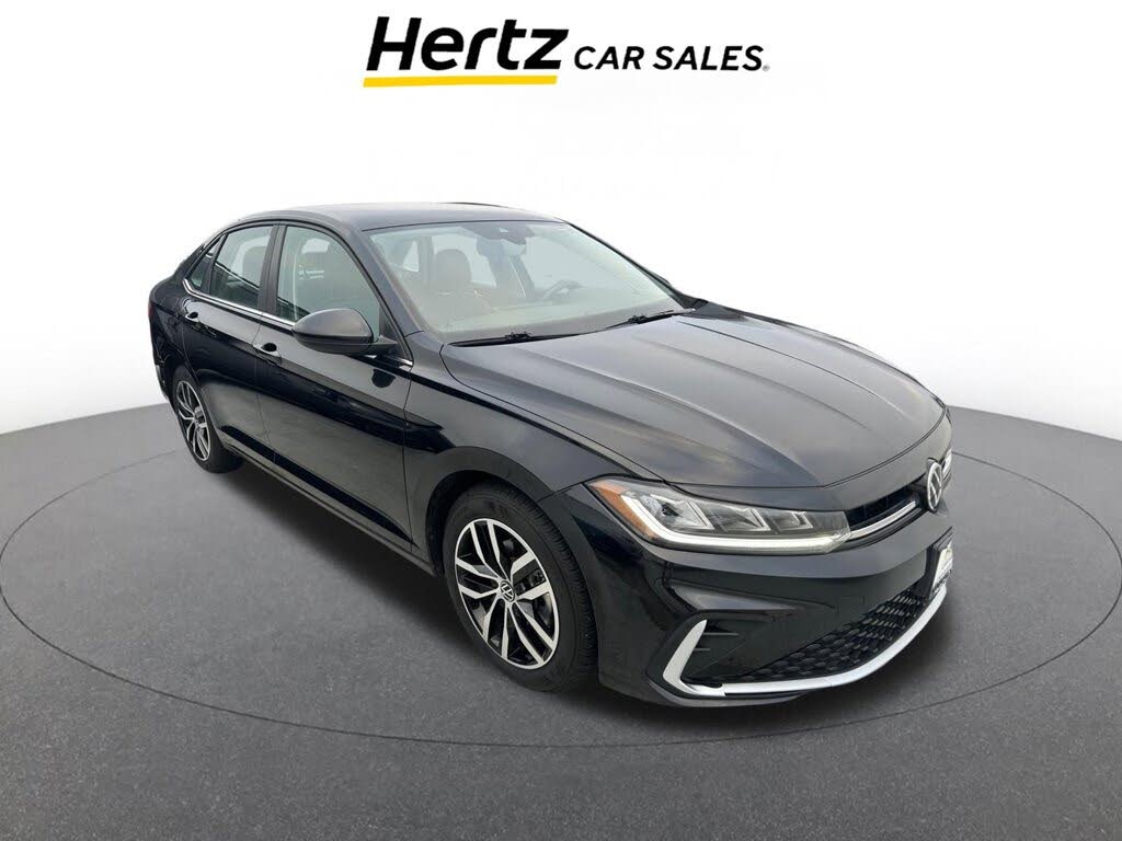 2025 Volkswagen Jetta SE FWD