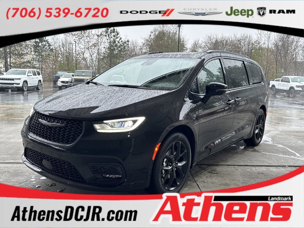 2026 Chrysler Pacifica Limited FWD