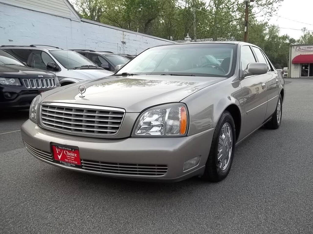 2004 Cadillac DeVille Sedan FWD