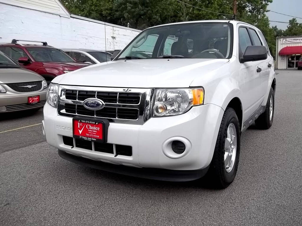 2011 Ford Escape XLS FWD