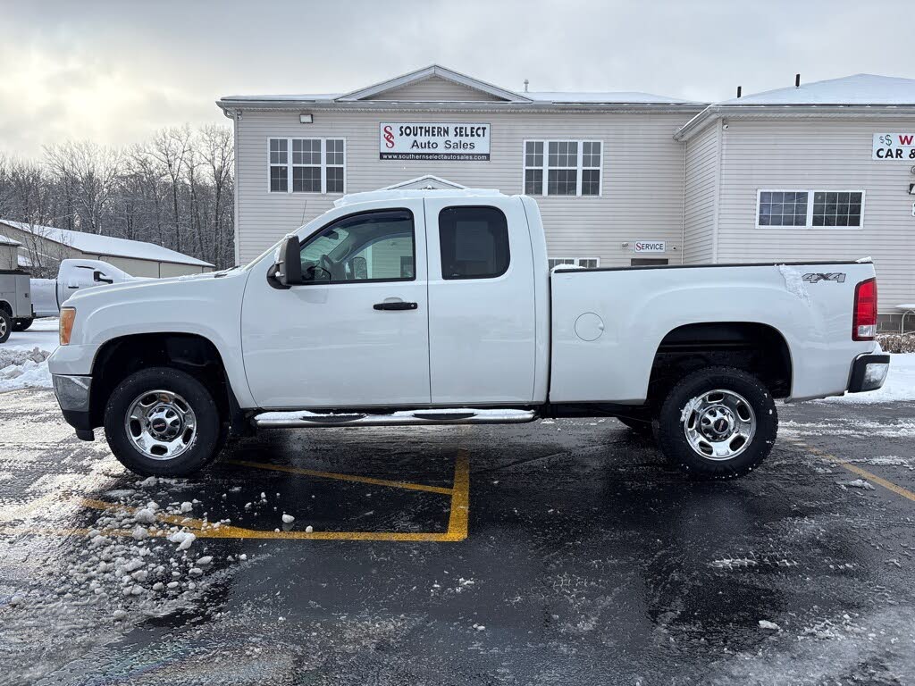 2011 GMC Sierra 2500HD Work Truck Ext. Cab 4WD