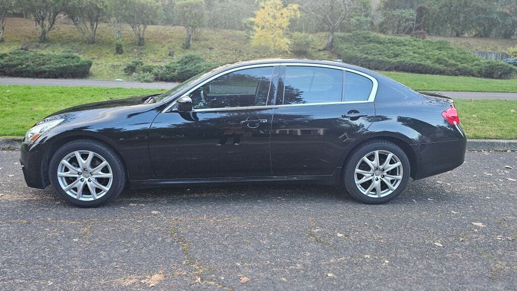 2011 INFINITI G37 x Sedan AWD