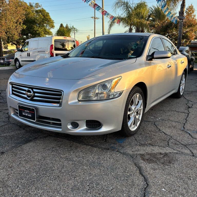 2012 Nissan Maxima S