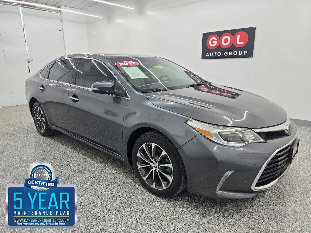 2017 Toyota Avalon XLE Plus