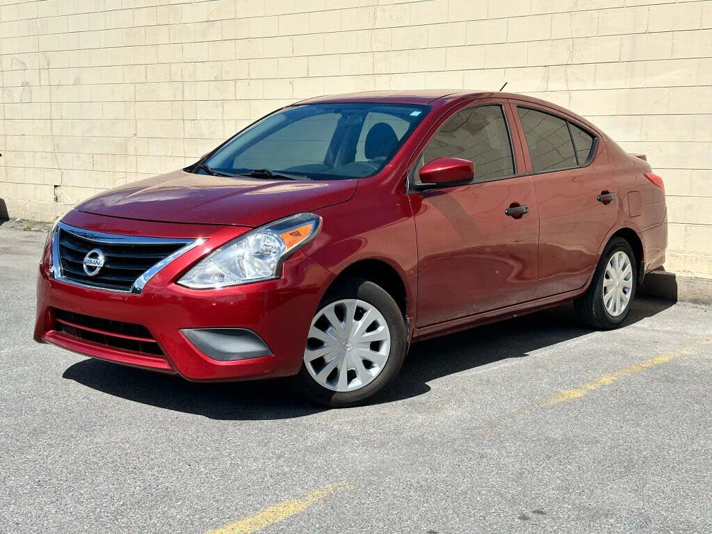 2019 Nissan Versa S Plus FWD