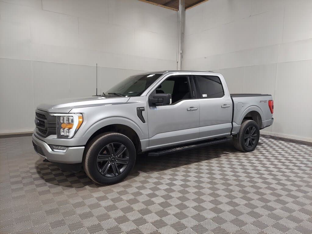2023 Ford F-150 XLT SuperCrew 4WD