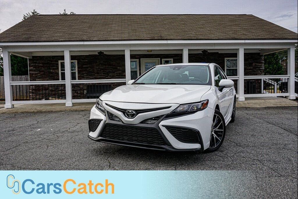 2023 Toyota Camry SE FWD