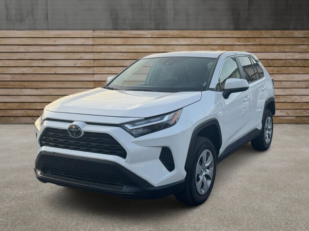 2024 Toyota RAV4 LE AWD