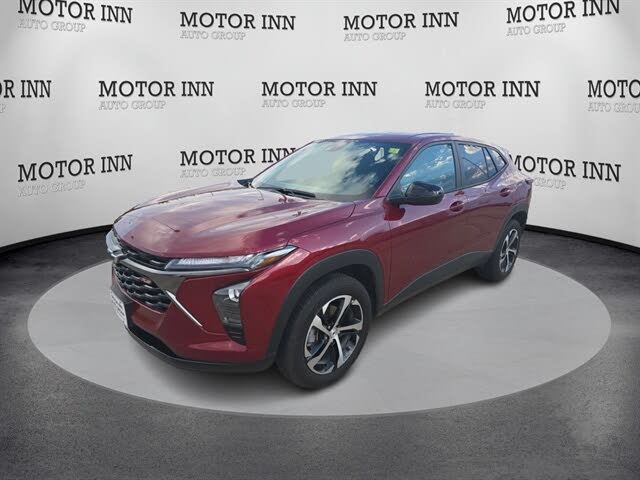 2025 Chevrolet Trax RS with 1RS FWD