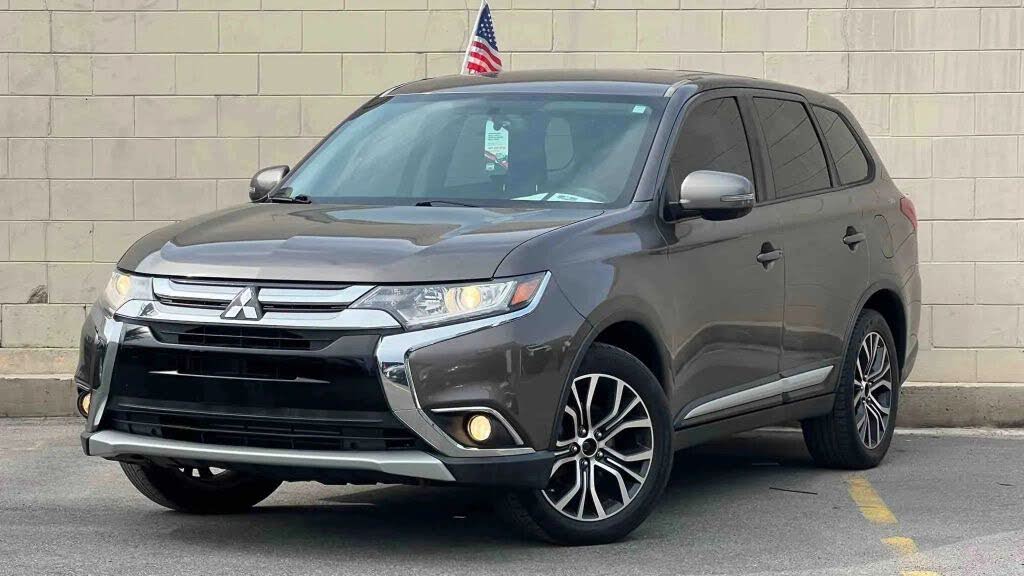 2016 Mitsubishi Outlander SE