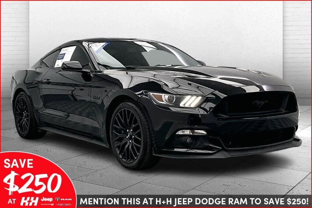 2017 Ford Mustang GT Coupe RWD