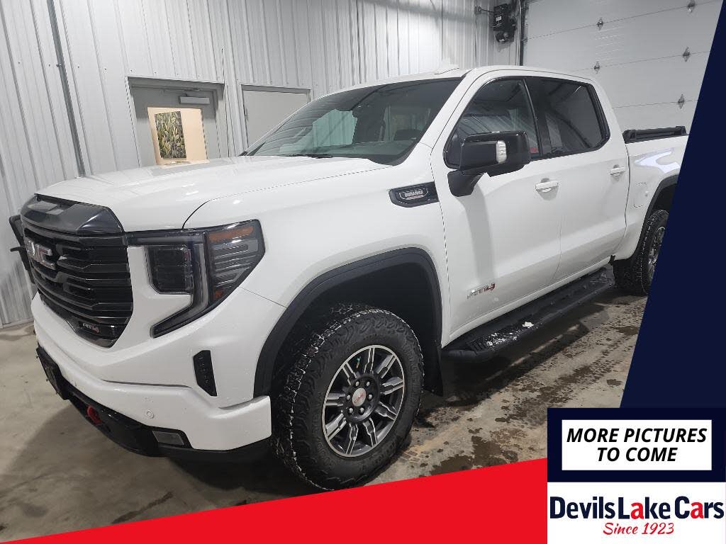 2024 GMC Sierra 1500 AT4 Crew Cab 4WD
