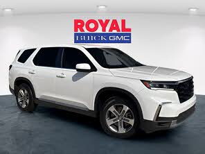 Honda Pilot EX-L AWD with Captains Chairs